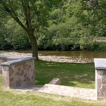 Villa La Les Pieds Dans Leau Comblain-au-Pont