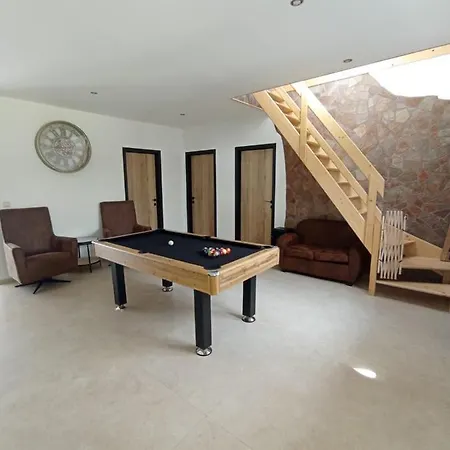 Villa La Les Pieds Dans Leau Comblain-au-Pont