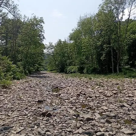 La Les Pieds Dans Leau Comblain-au-Pont