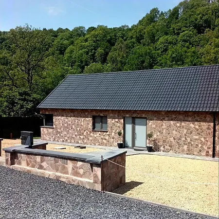 Villa La Les Pieds Dans Leau *